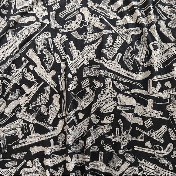 Lauren Moshi Lily Heart & Guns Patterned y2k black white novelty Swing Tank - Picture 7 of 8